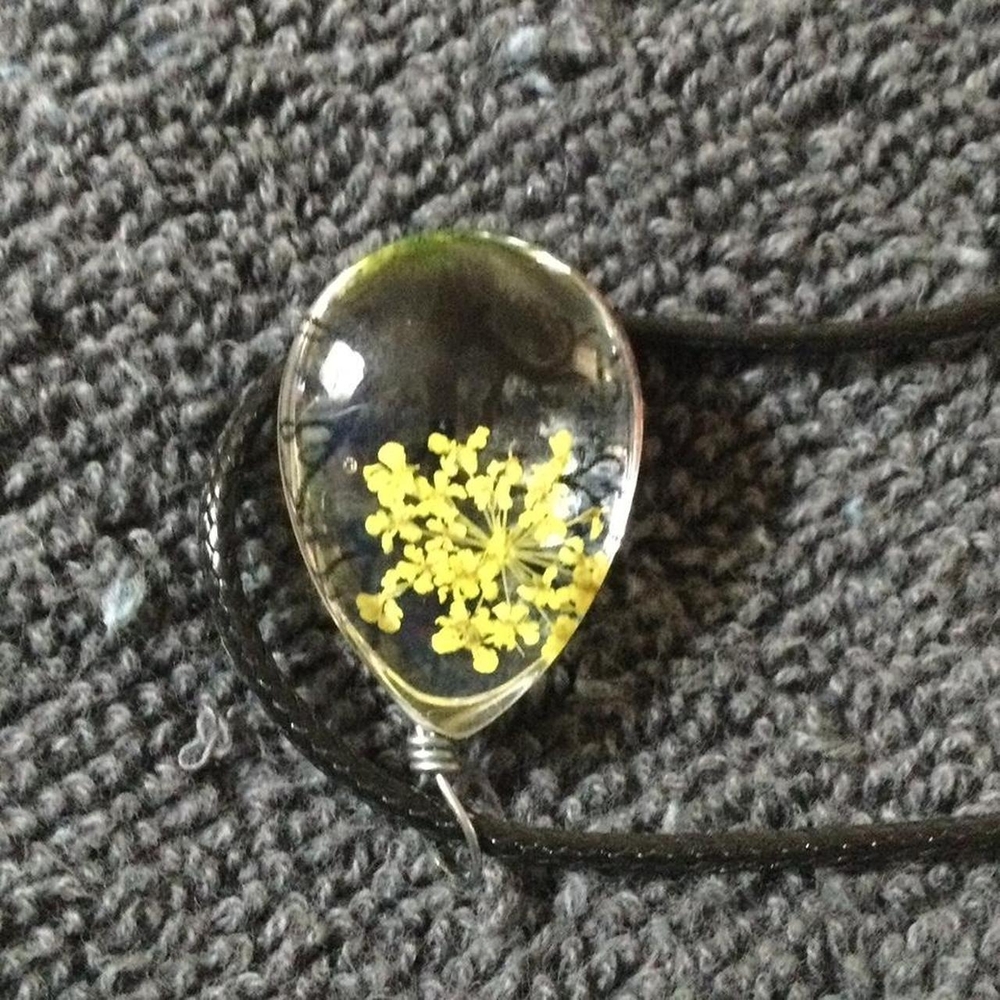 Tree Necklace - Picture 3 of 3